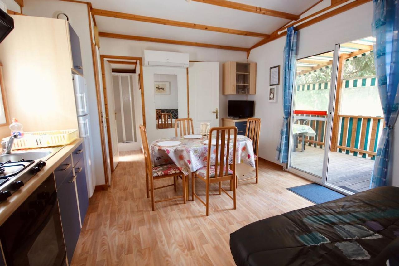 Chalet La Perche Au Bord De L'Eau Lion-en-Sullias Zewnętrze zdjęcie